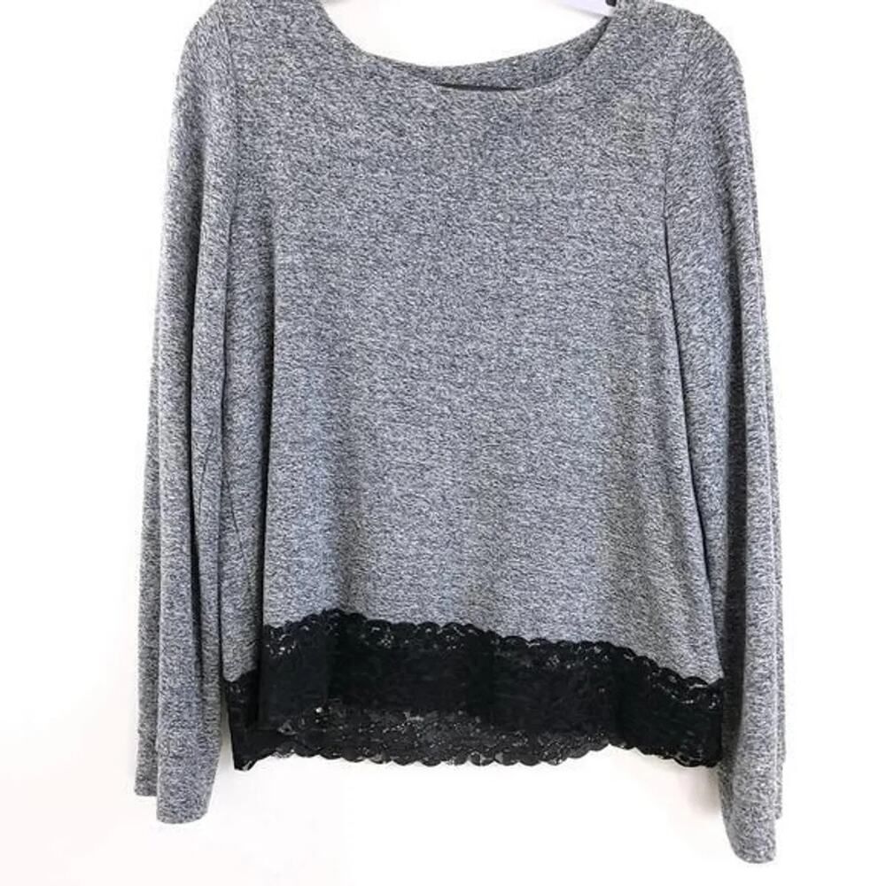 Chico's Zenergy Gray Velvet Trim Top Size Small